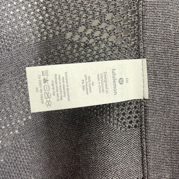 lululemon | Find Your Light Wrap Moonwalk one size - Picture 3 of 5